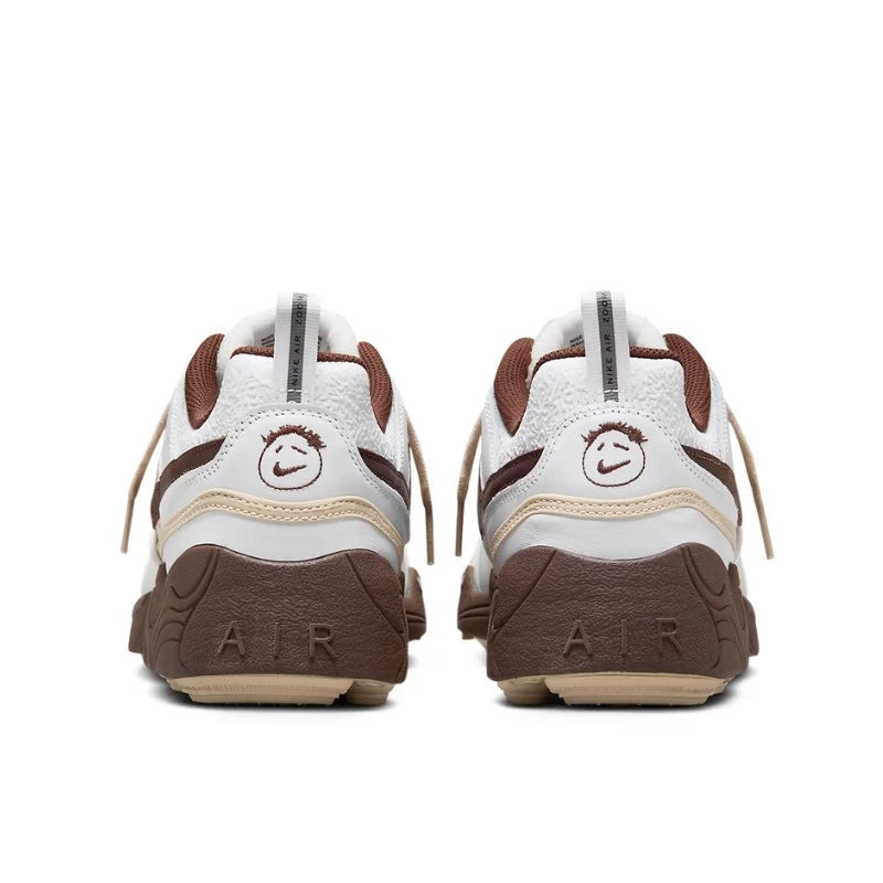 Nike Zoom field Jaxx Travis Scott X  light chocolate