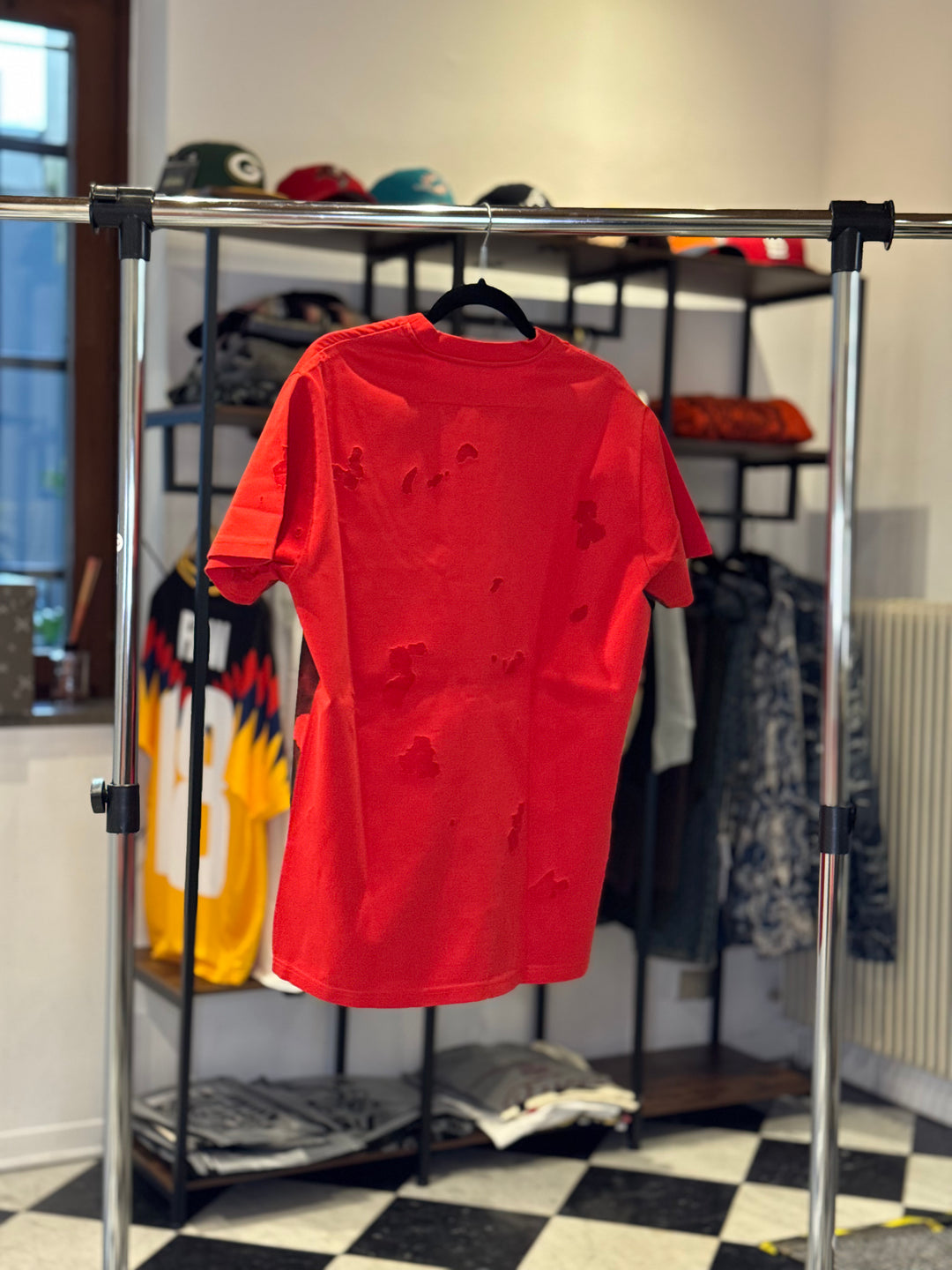 Givenchy T-Shirt COND: 9.9/10