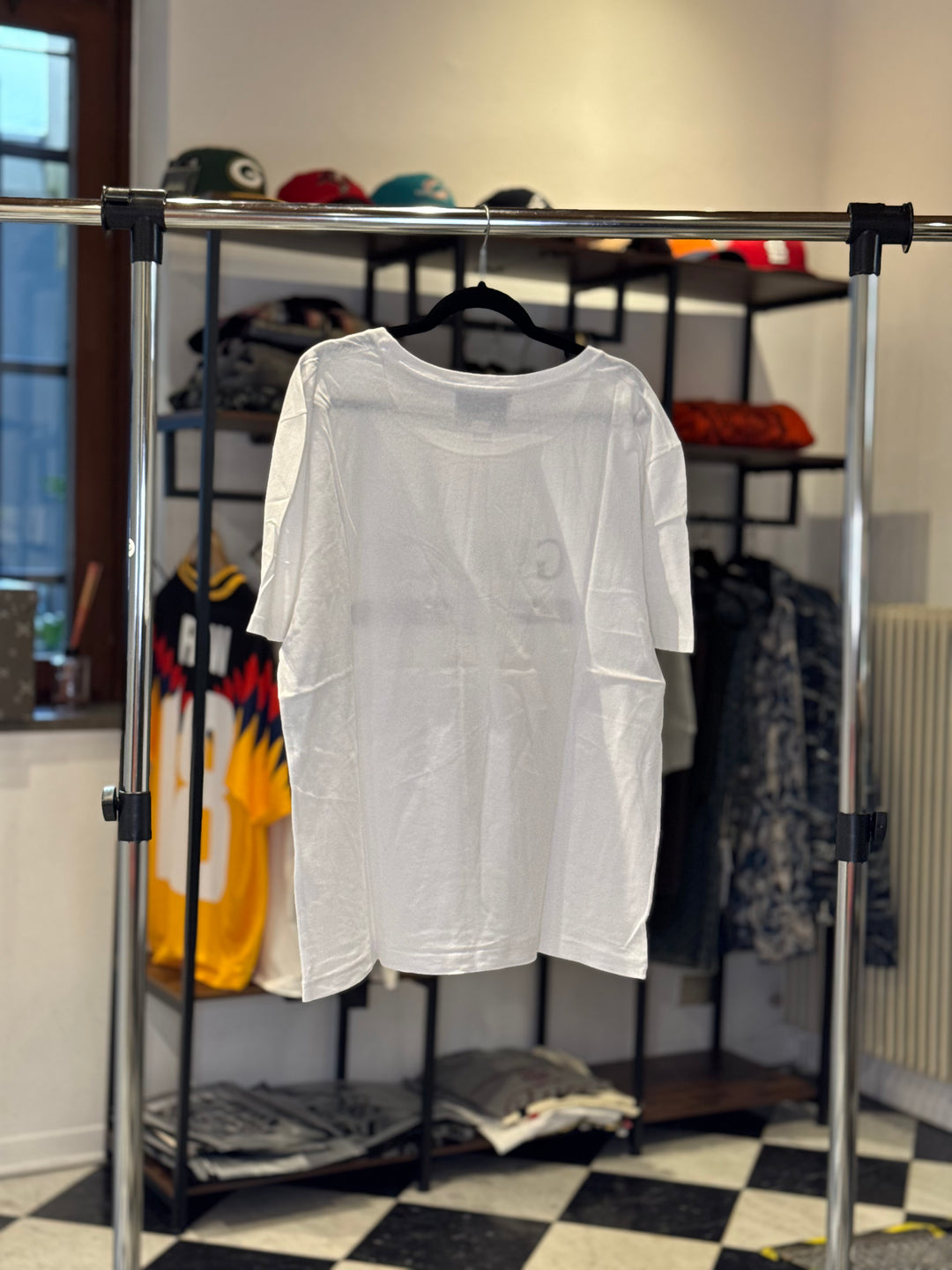 Gucci T-Shirt Logo COND: 9.9/10