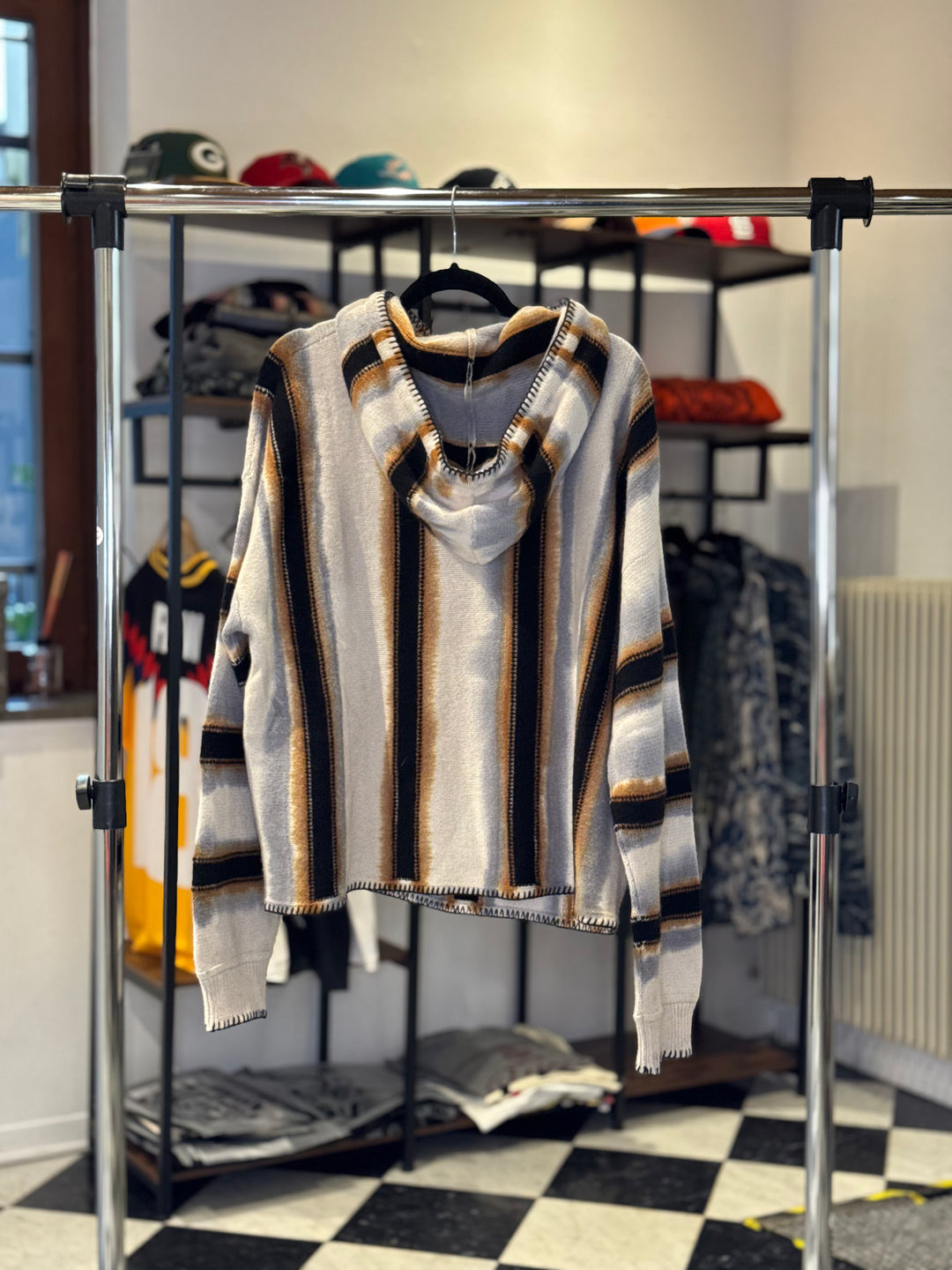 Amiri Felpa in Cashmere (97%) COND: 9.9/10