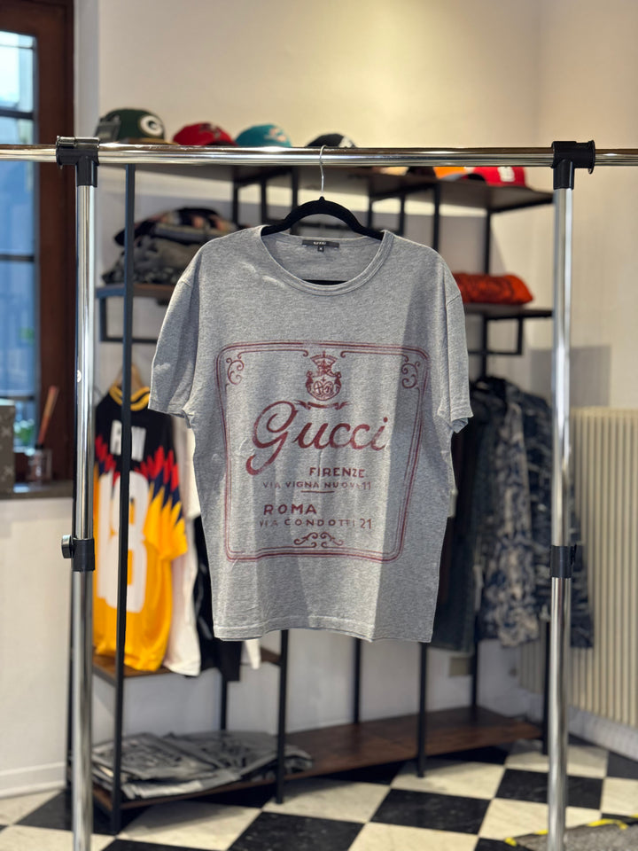 Gucci T-Shirt COND: 9.9/10