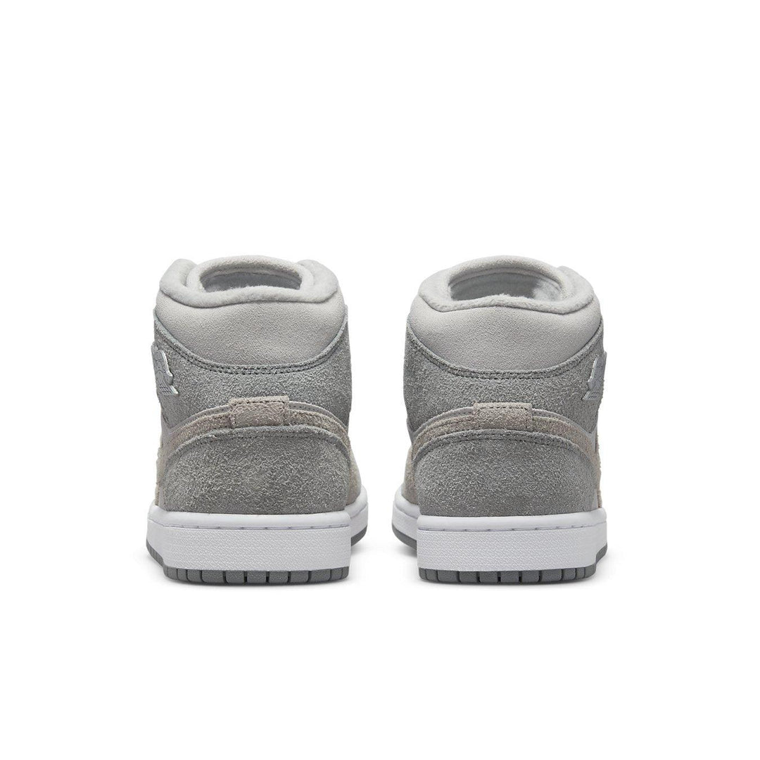 Jordan 1 Mid SE “Particle Grey” (W)