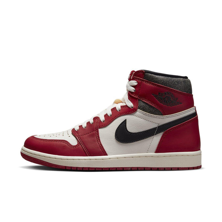 Jordan 1 Retro High OG “Chicago Lost and Found”