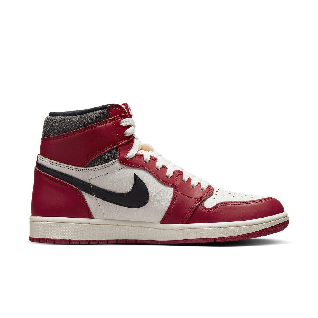 Jordan 1 Retro High OG “Chicago Lost and Found”