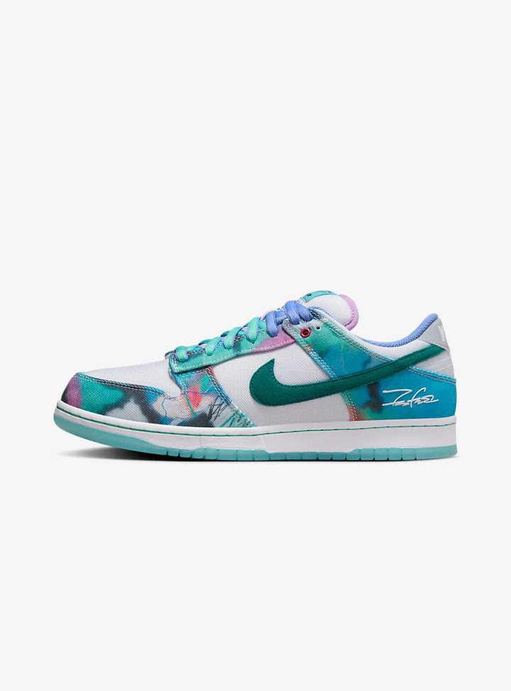 Nike dunk sb futura